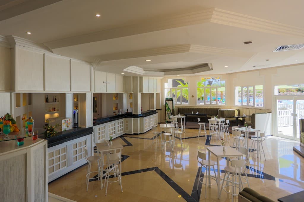 Ezzitouna Bar